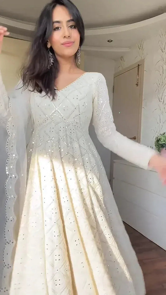 Aniska Lakhnavi Embroidered Work Anarkali Suit Set