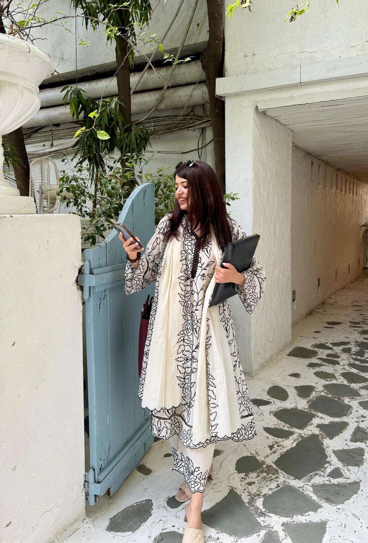 gul-e-khaas black and white cotton suit set with dupatta