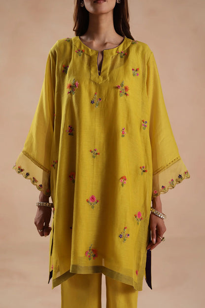 Gulbahar Mustard Yellow Chanderi Silk Floral Embroidered Kurta Pant Set