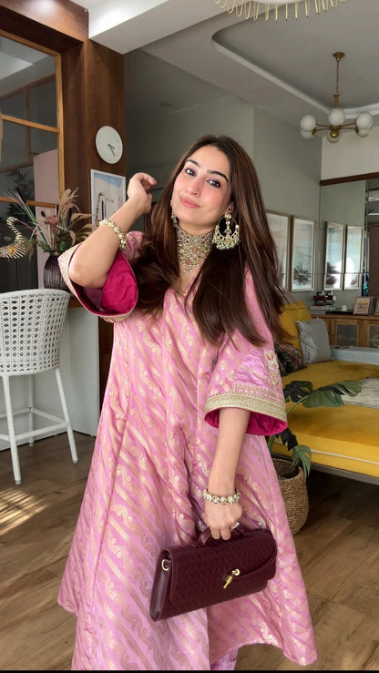 Pink Jacquard Muslin Handwork Kurta Set with Viscose Muslin Bottom