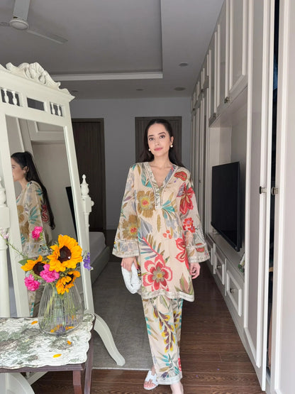 Premium Botanical Meadow Bloom Print Cotton Kurta Pant Set