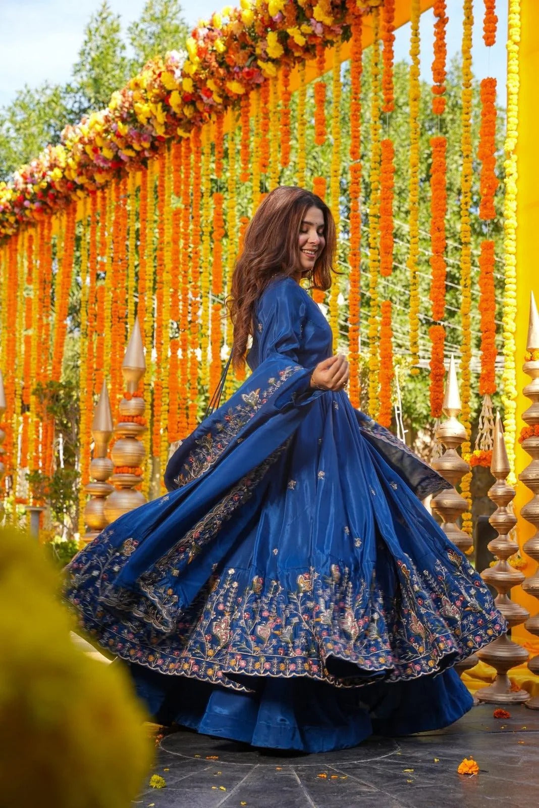 aamani floral anarkali anarkali suit set