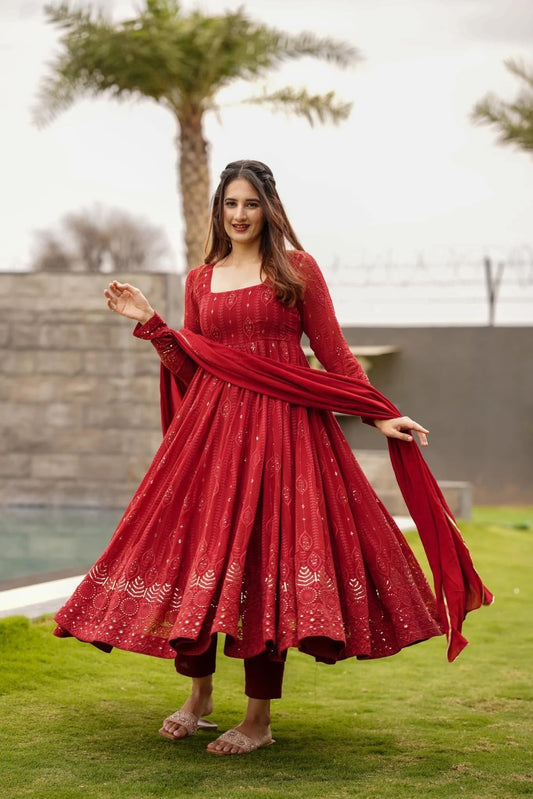 SANAYA'S' BLACK Or RED SUIT SET -01