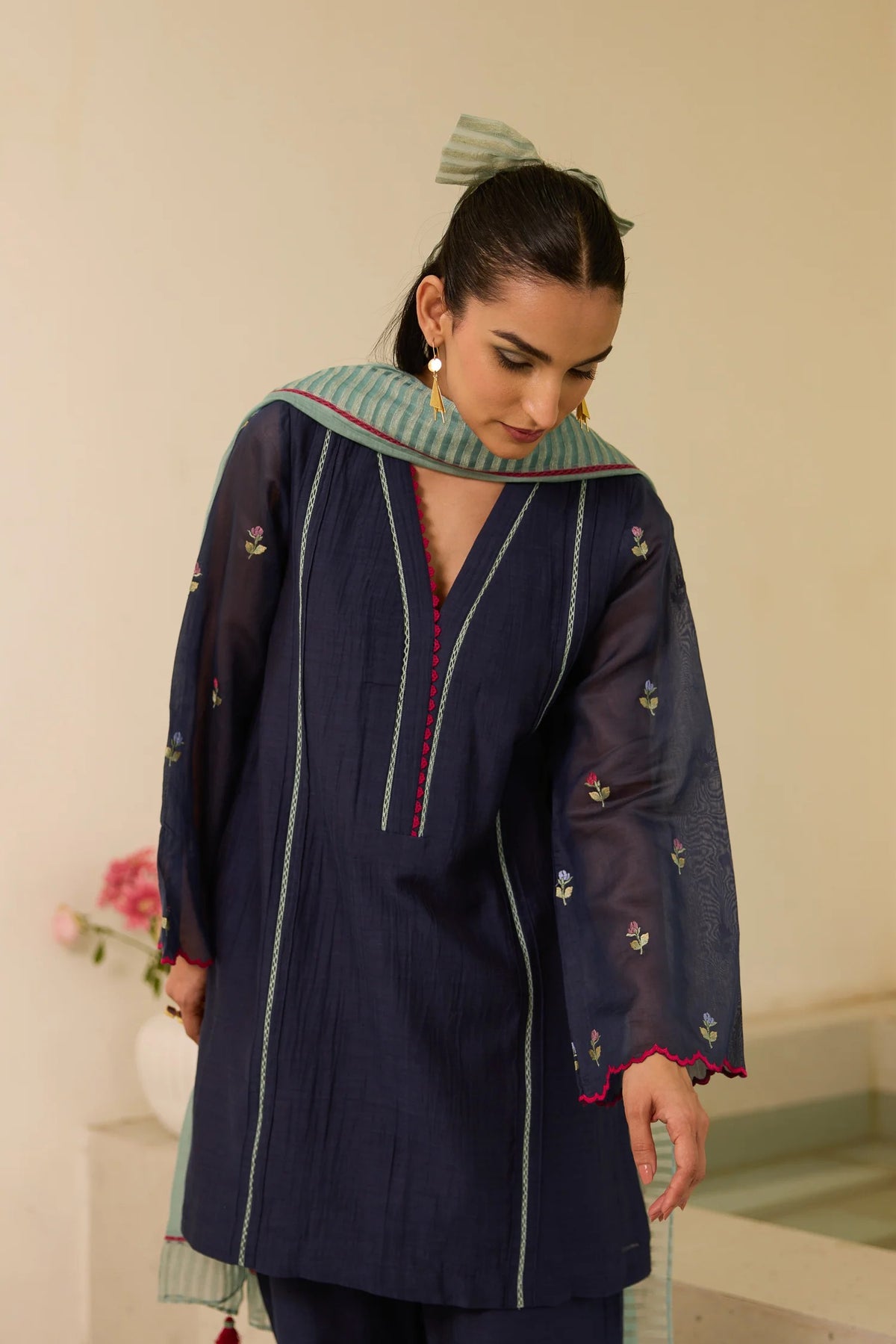meher blue chanderi floral embroidered kurta set with aqua dupatta
