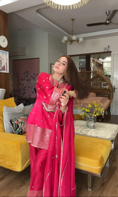 Elegant Fuchsia Pink Embroidered Kurta Pant Set with Dupatta