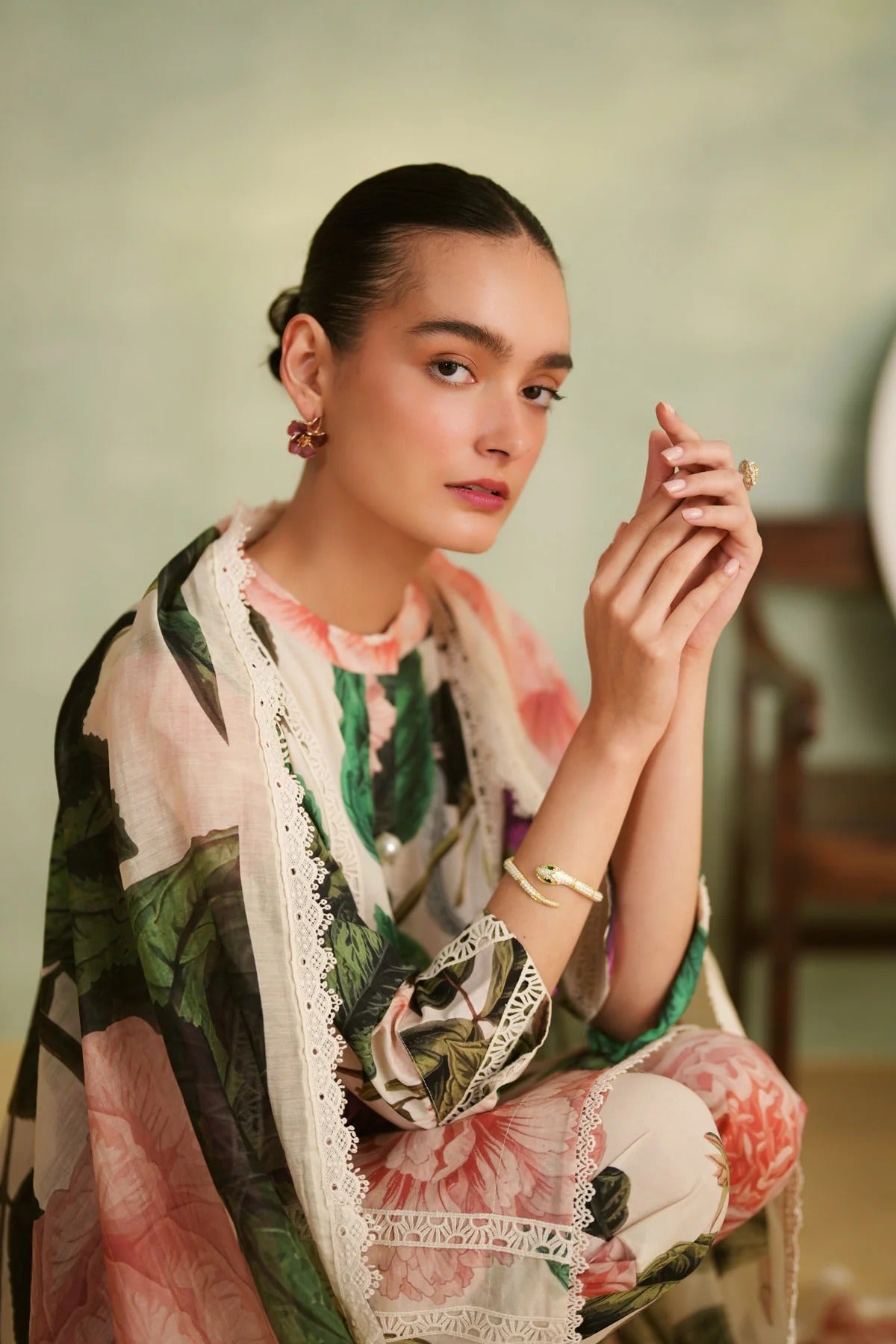 premium botanical rose garden print kurta pant with dupatta set