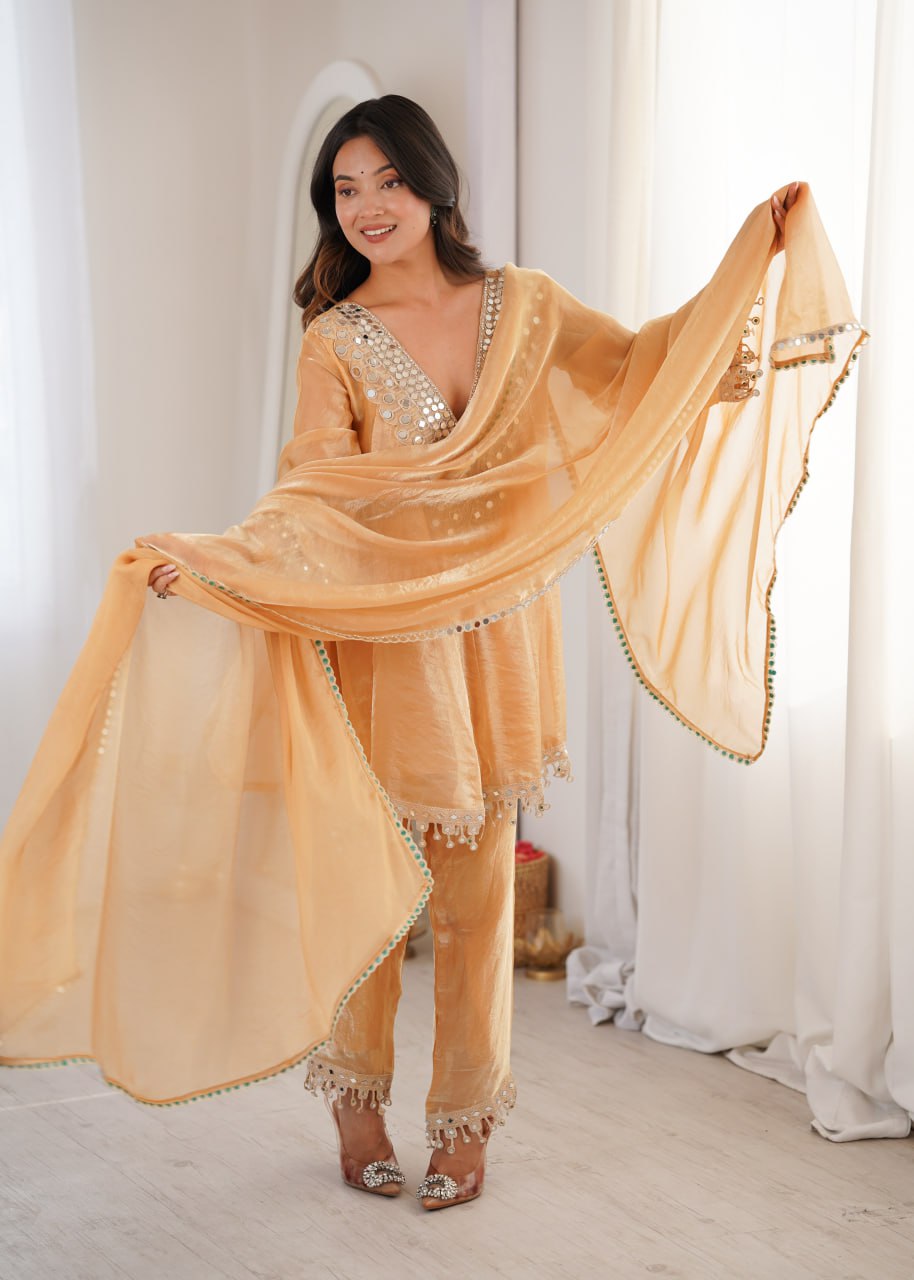 noor luxe kurta set