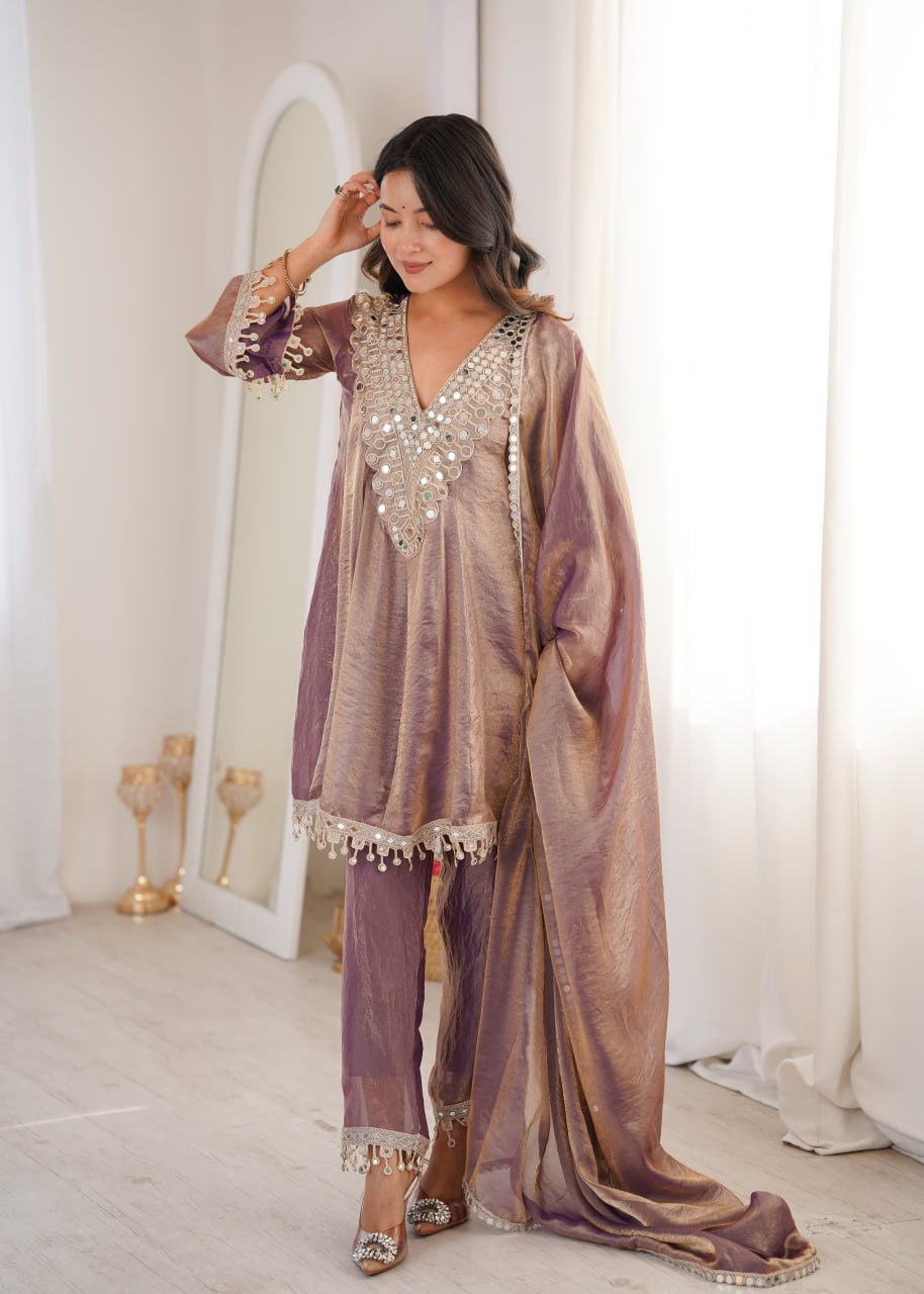 noor luxe kurta set
