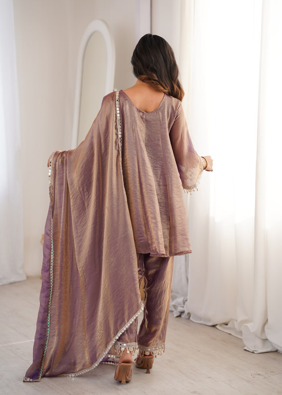 noor luxe kurta set