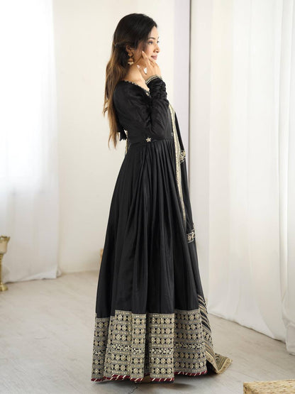 Beautiful women Zareen Elegance gown with dupatta set