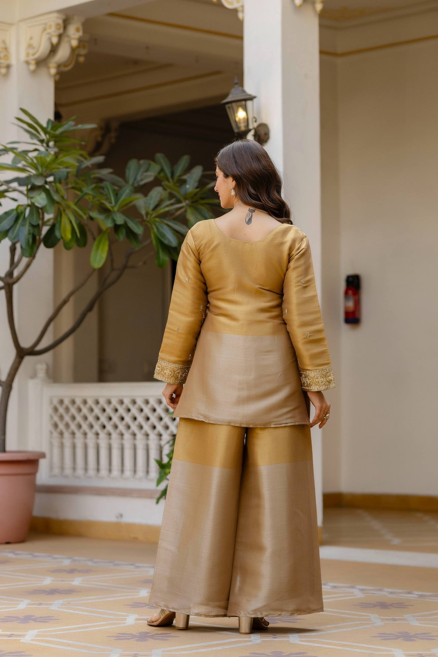 banarasi viscous silk embroidered kurta set