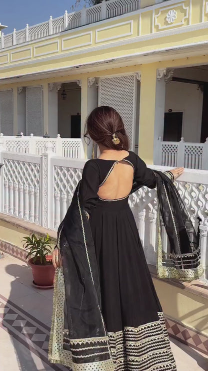 Sanika Noor Black Color Embroidered Work Anarkali Suit Set